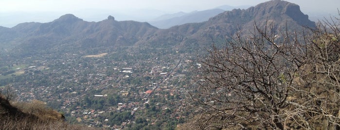 El Cerro del Tepozteco is one of Alan's Mexico.