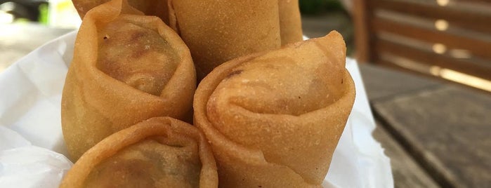 Alyssandria's Lumpia Express is one of Kimmie's Saved Places.