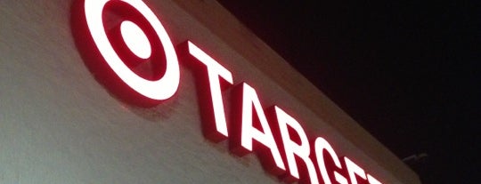 Target is one of Tempat yang Disukai Reina.