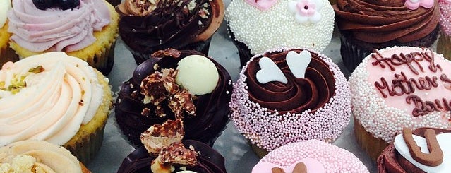 LOLA's Cupcakes is one of Posti che sono piaciuti a Wendy.