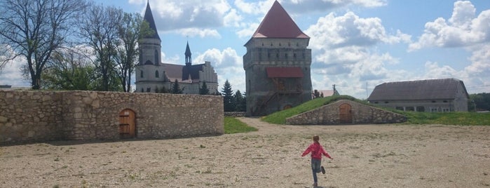 Скалатський замок / Skalatskyy castle is one of Замки ітд.