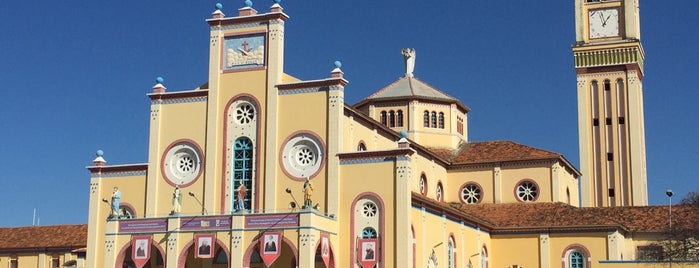 Igreja de São Francisco das Chagas is one of visitas.