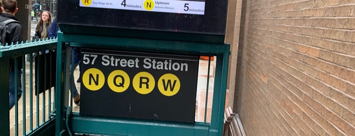 MTA M31, M57 (57th Street/7th Ave) is one of Transit.