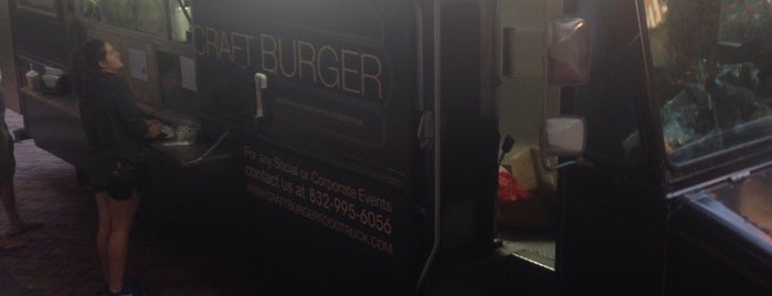 craft burger food truck is one of Houston Burgers, Hotdogs, Pizzas.