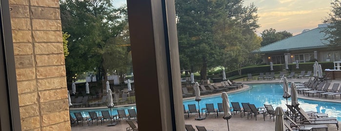 Four Seasons Resort Pool is one of Dallas.