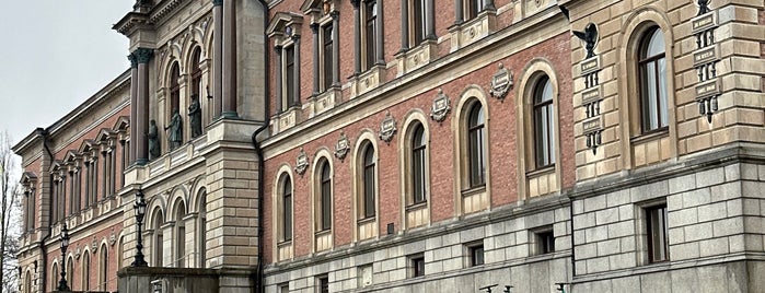 Universitetshuset is one of Gezgin Rotamdan.