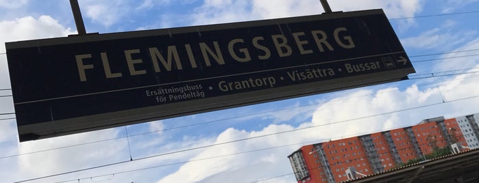 Flemingsberg (J) is one of Tempat yang Disukai Hasan.