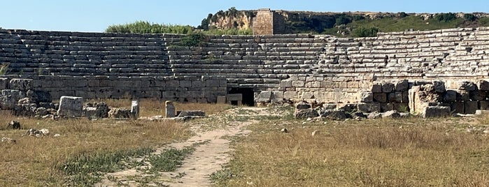 Perge Antik Stadyum is one of Ayse'nin Beğendiği Mekanlar.