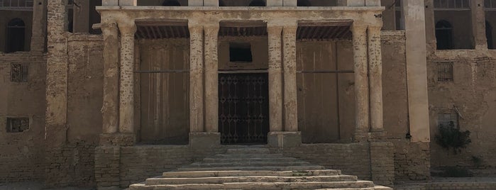 Malek-o Tojar Historical House | خانه تاریخی ملک التجار is one of بوشهر.