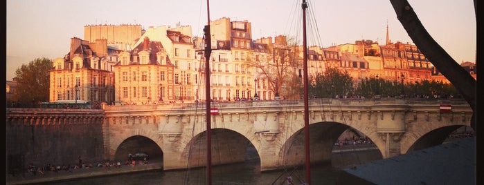 Pont Neuf is one of Trips / Paris, France.