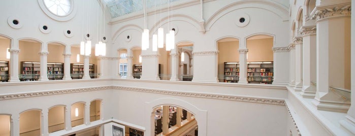 Wetenschappelijke Bibliotheek van de Nationale Bank / Bibliothèque Scientifique de la Banque Nationale is one of Hidden Secrets of Brussels (1/2).