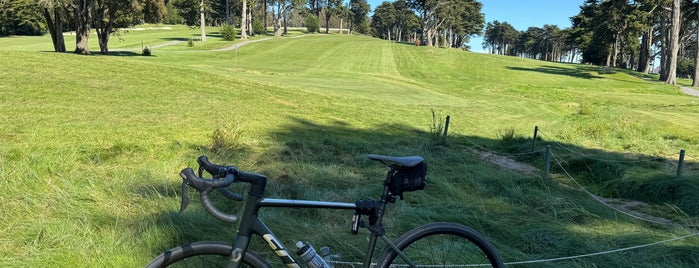 Presidio Golf Course Snack Bar is one of Drinking Fountains in SF Trails.