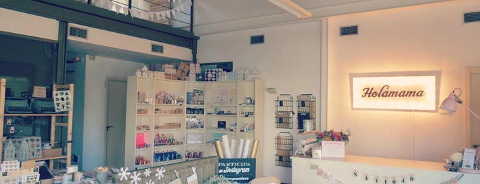 Holamama Paperstore is one of Tiendas cucas.
