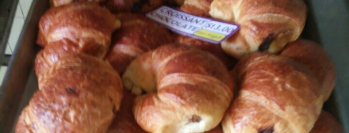 Croissant Alfredo is one of Guadalajara.