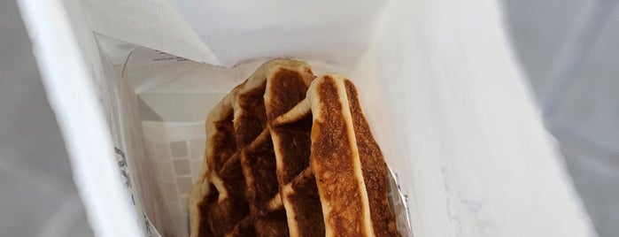 Liege Waffle / 리에제와플 is one of The 15 Best Places for Waffles in Seoul.
