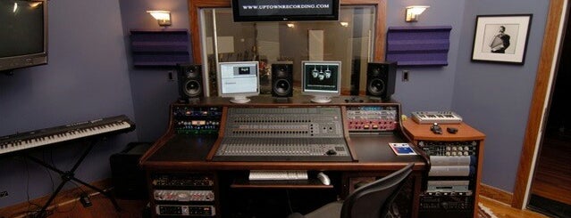 Lake Park Studios is one of Posti che sono piaciuti a Ramel.