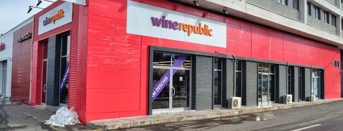 Wine Republic is one of Vine.