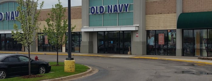 Old Navy is one of M : понравившиеся места.