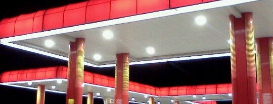 Sheetz is one of justinstonedさんのお気に入りスポット.