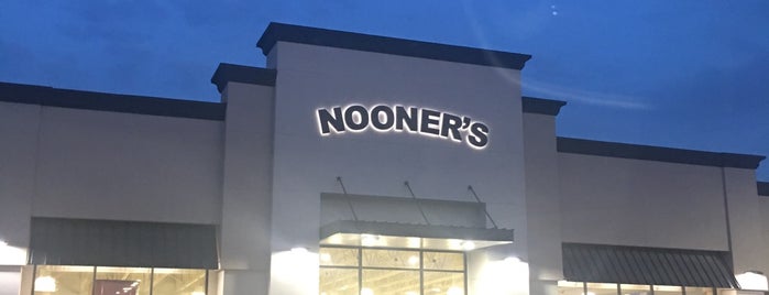 Nooner's is one of Places I’ve Eaten.