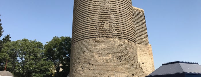 Ləzgi Məscidi is one of Sunni mosques of Azerbaijan.