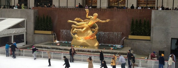 Rockefeller Center is one of USA 2013.