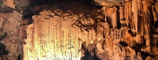 Cango Caves is one of Schön & Sehenswert.