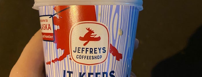 Jeffrey’s Coffee is one of สถานที่ที่ Lena ถูกใจ.