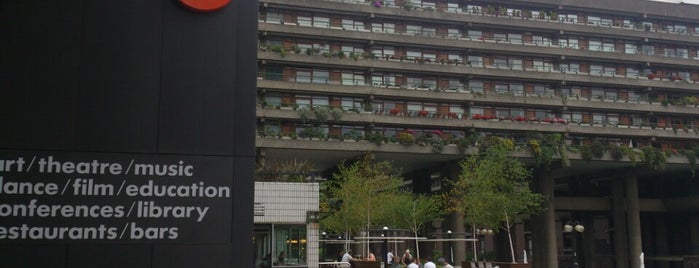 Barbican Centre is one of London.