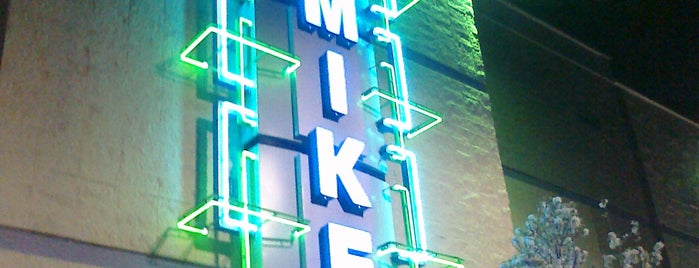 Carmike Promenade 16 + IMAX is one of Movie Theaters in Philadelphia.