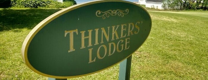 Thinkers' Lodge is one of Tempat yang Disukai Paige.