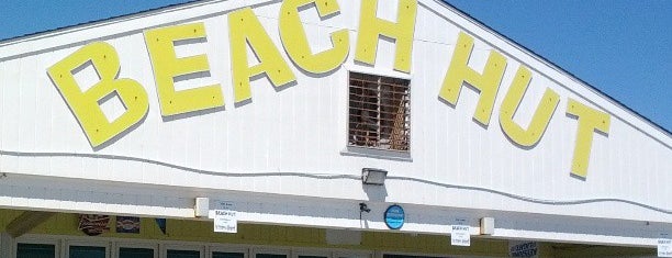 Smith Point Beach Hut is one of Lugares favoritos de Carl.