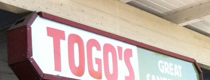 TOGO'S Sandwiches is one of สถานที่ที่ David ถูกใจ.
