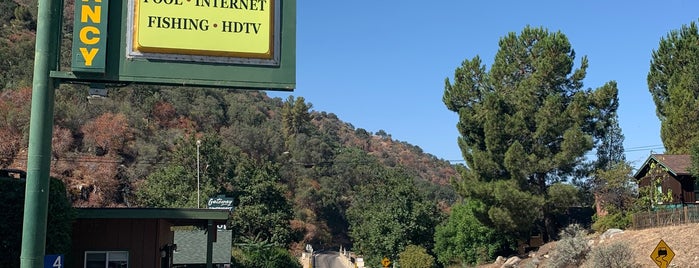 Buckeye Tree Lodge is one of CALIFORNIA.