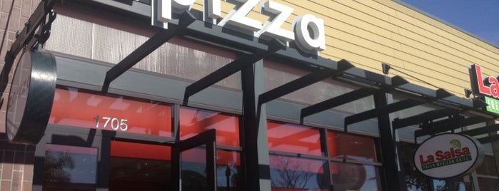 zpizza is one of สถานที่ที่บันทึกไว้ของ Jaden.
