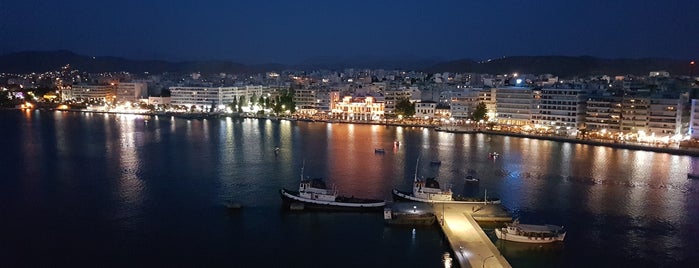 Hara Hotel is one of Chalkida.