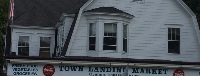 Falmouth Town Landing Market is one of Portland, ME.