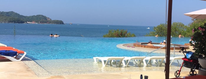 Infinity Pool Azul Grand is one of Lugares favoritos de Ramira.
