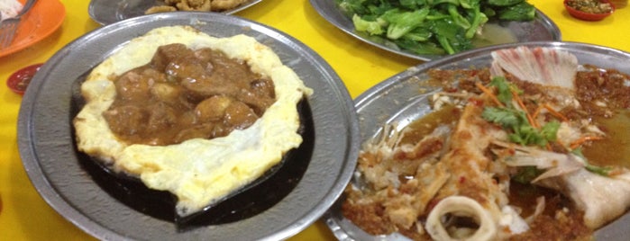 合记海鲜饭店 is one of Foods.