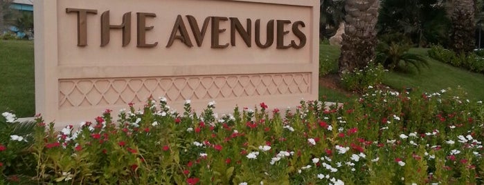 The Avenues is one of Dracoさんのお気に入りスポット.