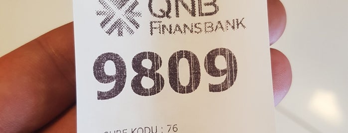 QNB Finansbank is one of Esma'nın Beğendiği Mekanlar.