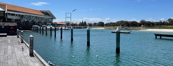 Hillarys Boat Harbour is one of Eliseさんのお気に入りスポット.