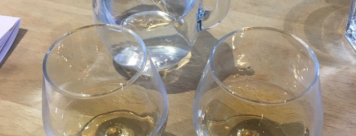 Scotch Malt Whisky Society is one of Bob : понравившиеся места.