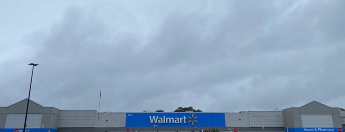 Walmart Supercenter is one of WalMarts I have been too! Work/Shop.