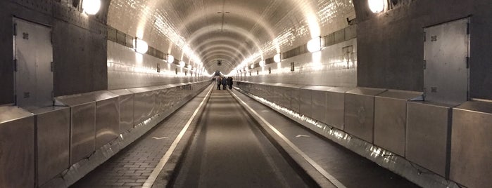 Alter Elbtunnel is one of Chuk’s Liked Places.