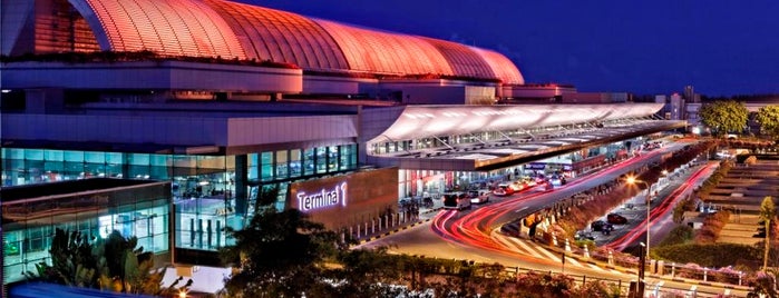 Terminal 1 is one of Сингапур.