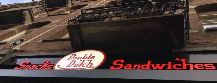 Double Dutch Snacks and Sandwitches is one of lino'nun Beğendiği Mekanlar.