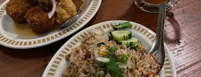 Bob Likes Thai Food is one of Hidden gems in Vancouver.