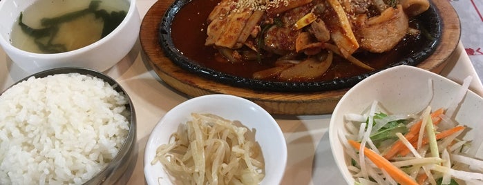 韓国家庭料理 チェゴヤ is one of jun200さんのお気に入りスポット.