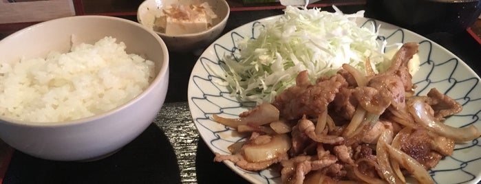 渋谷 新鮮串焼ダイニング もんじろう is one of 500 yen lunch.